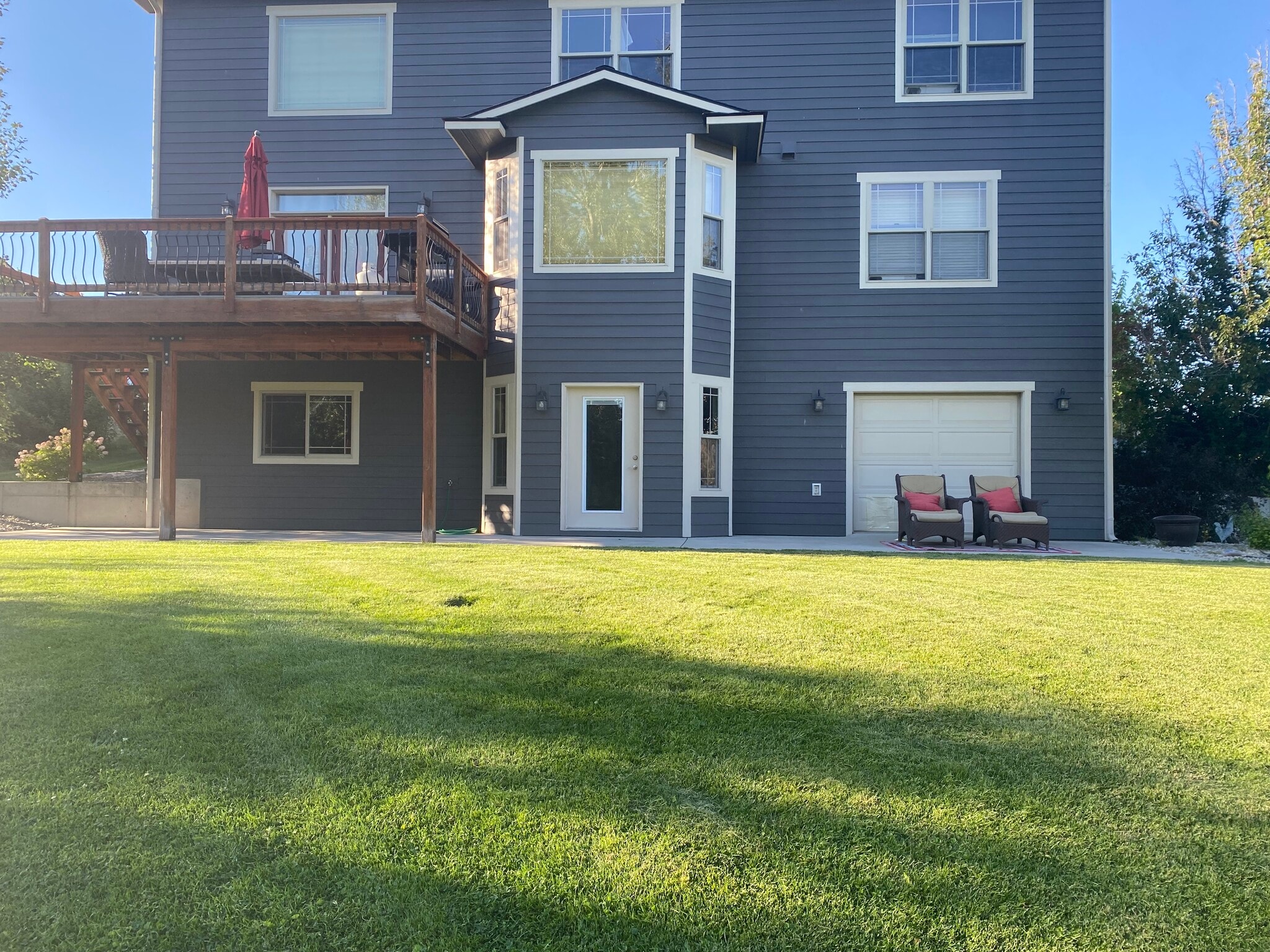 View of lower unit - 323 Maroon Ct