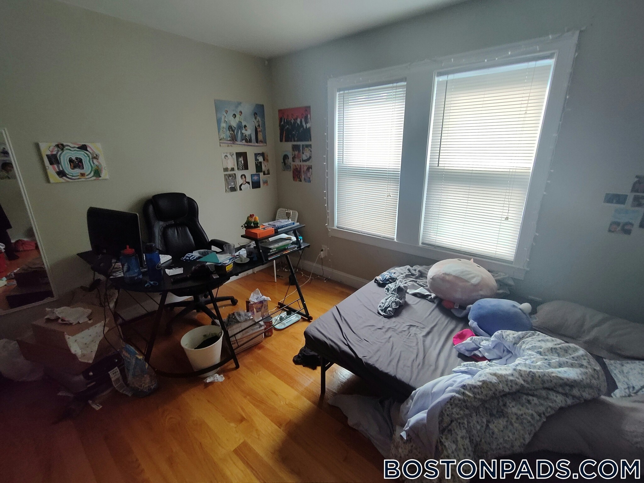 Building Photo - 27 Fairfax St