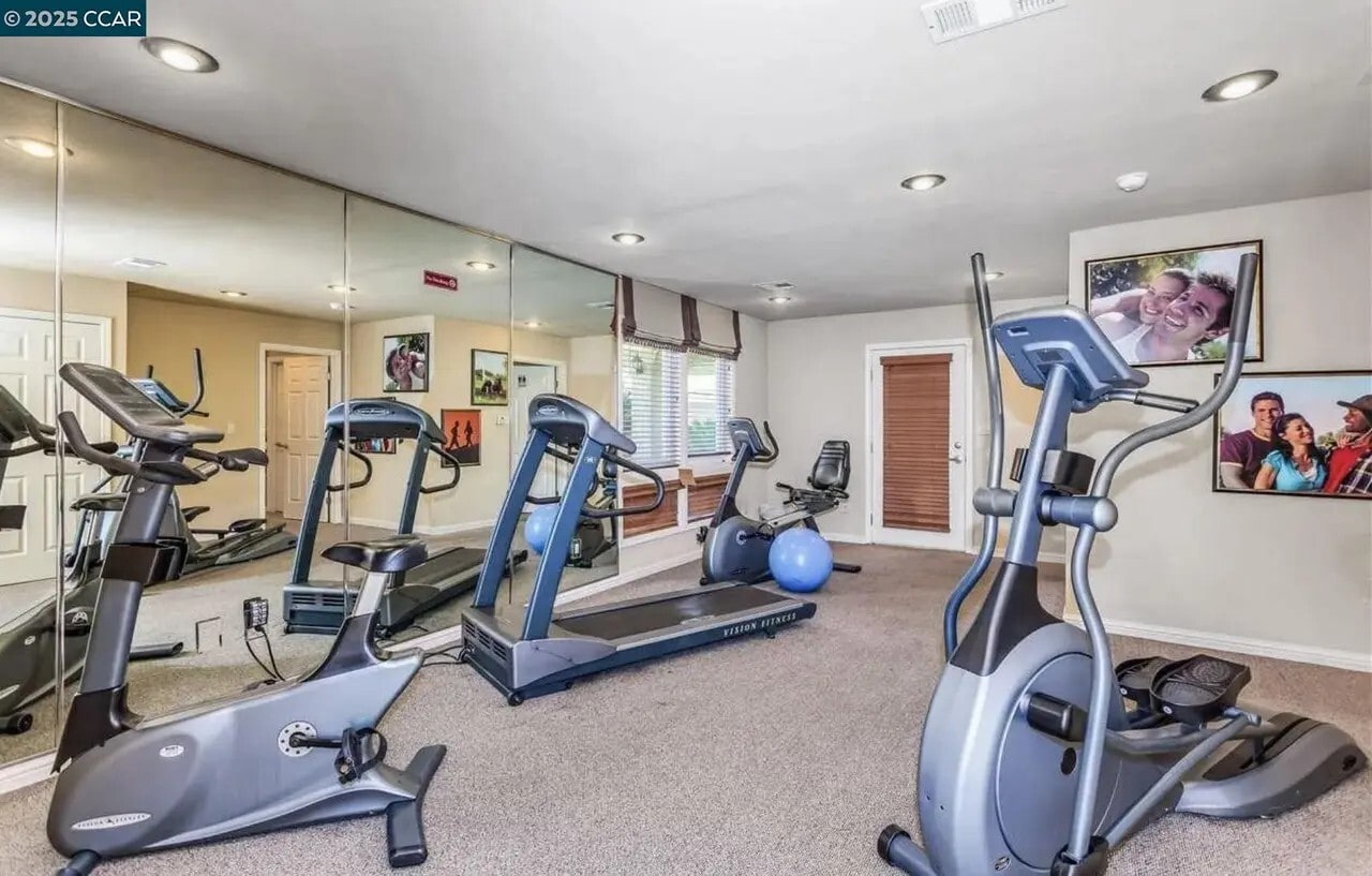 Building Photo - 1505 Kirker Pass Rd