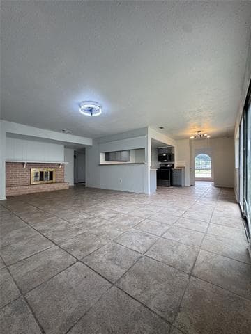Building Photo - 3205 Galaxie Rd