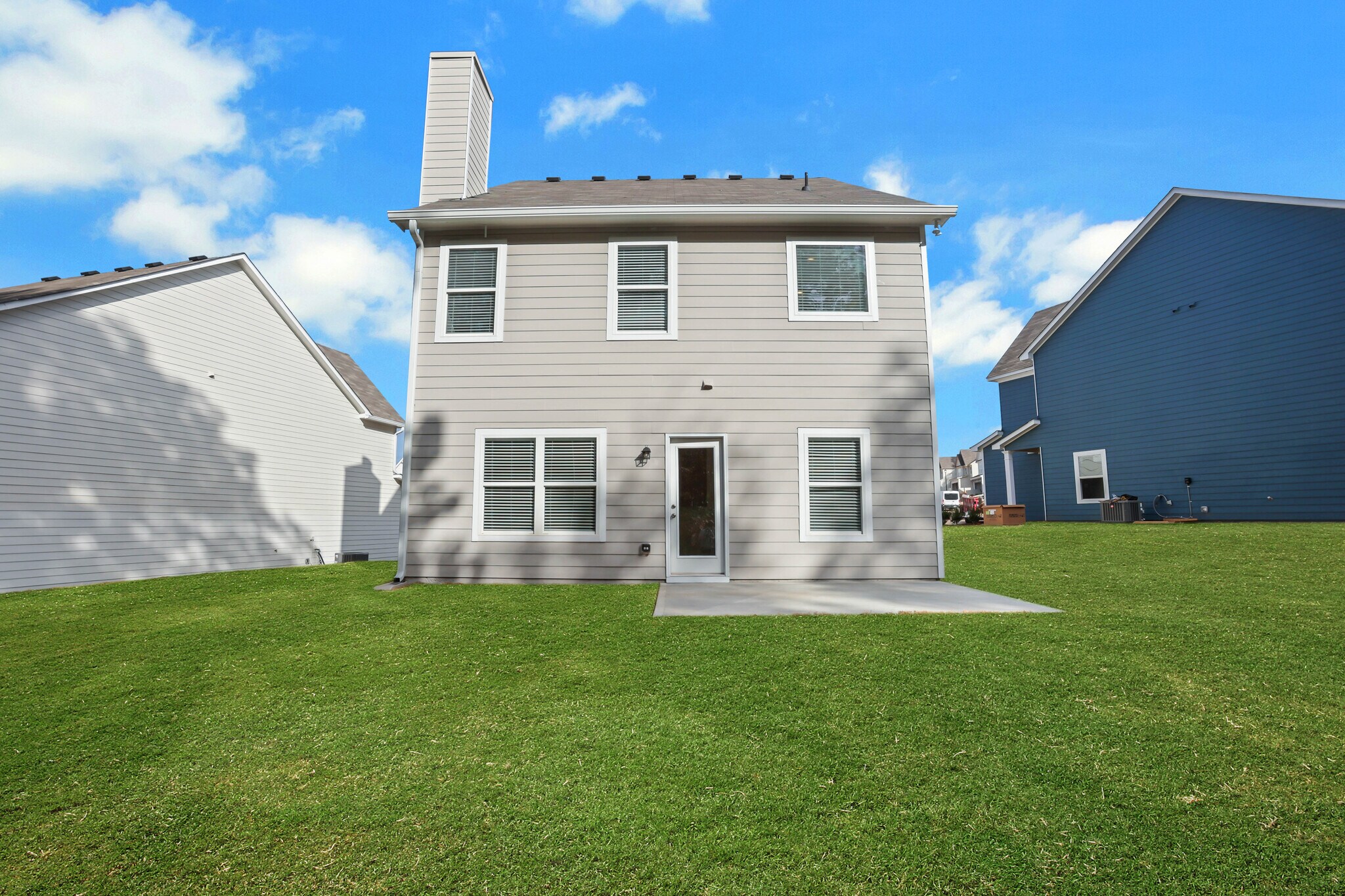 Building Photo - 236 Eva Way NE