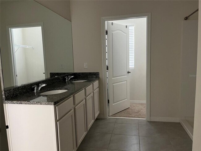 Building Photo - 5351 Timberland Ave