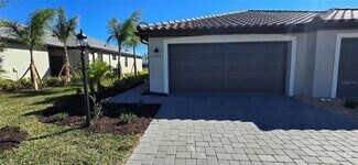 Building Photo - 15826 Sunny Day Dr