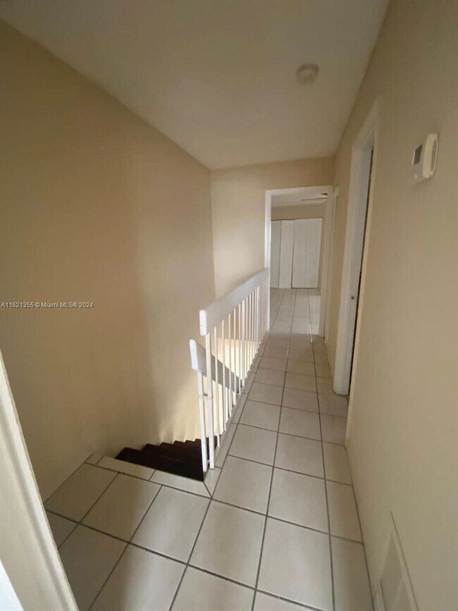 Building Photo - 4100 W 14th Ave