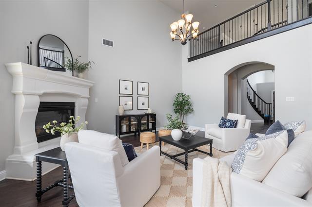 Building Photo - 204 Old Grove Rd