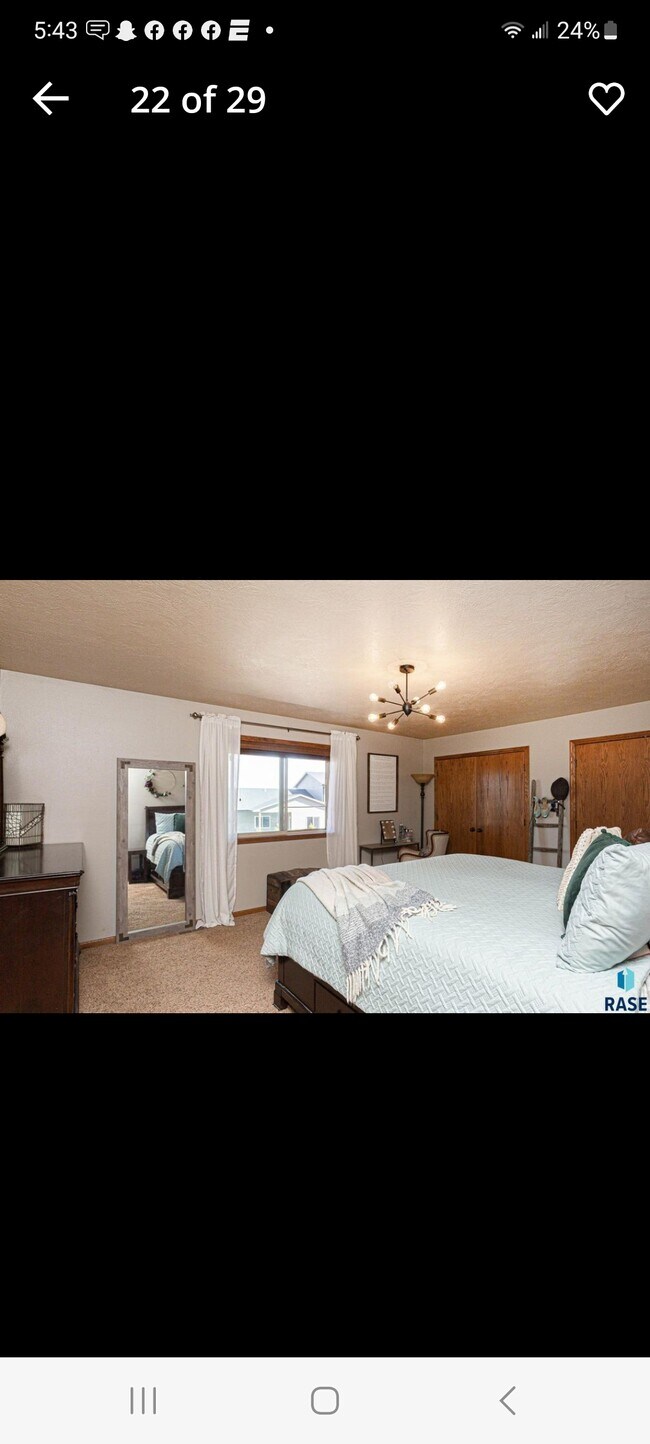 Master bedroom - 9208 W Norma Trl