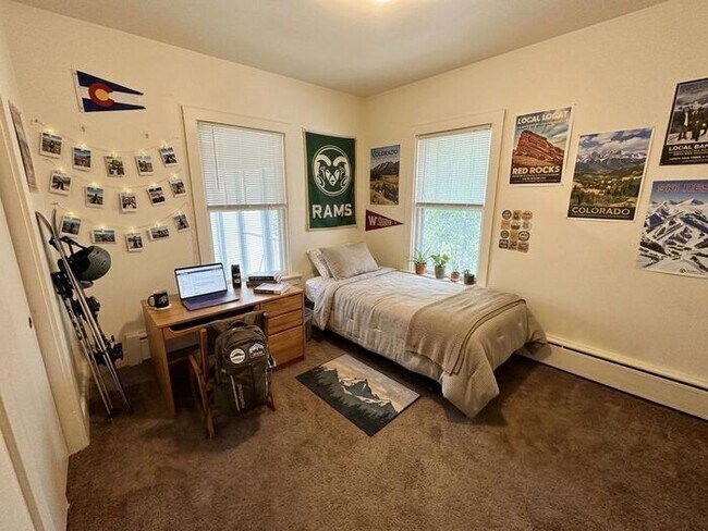 Building Photo - 1/2 Off First Months Rent! 3 Bed + 2 bonus rooms in basement, 2 Bath Home NEAR CSU! Flexible leas...