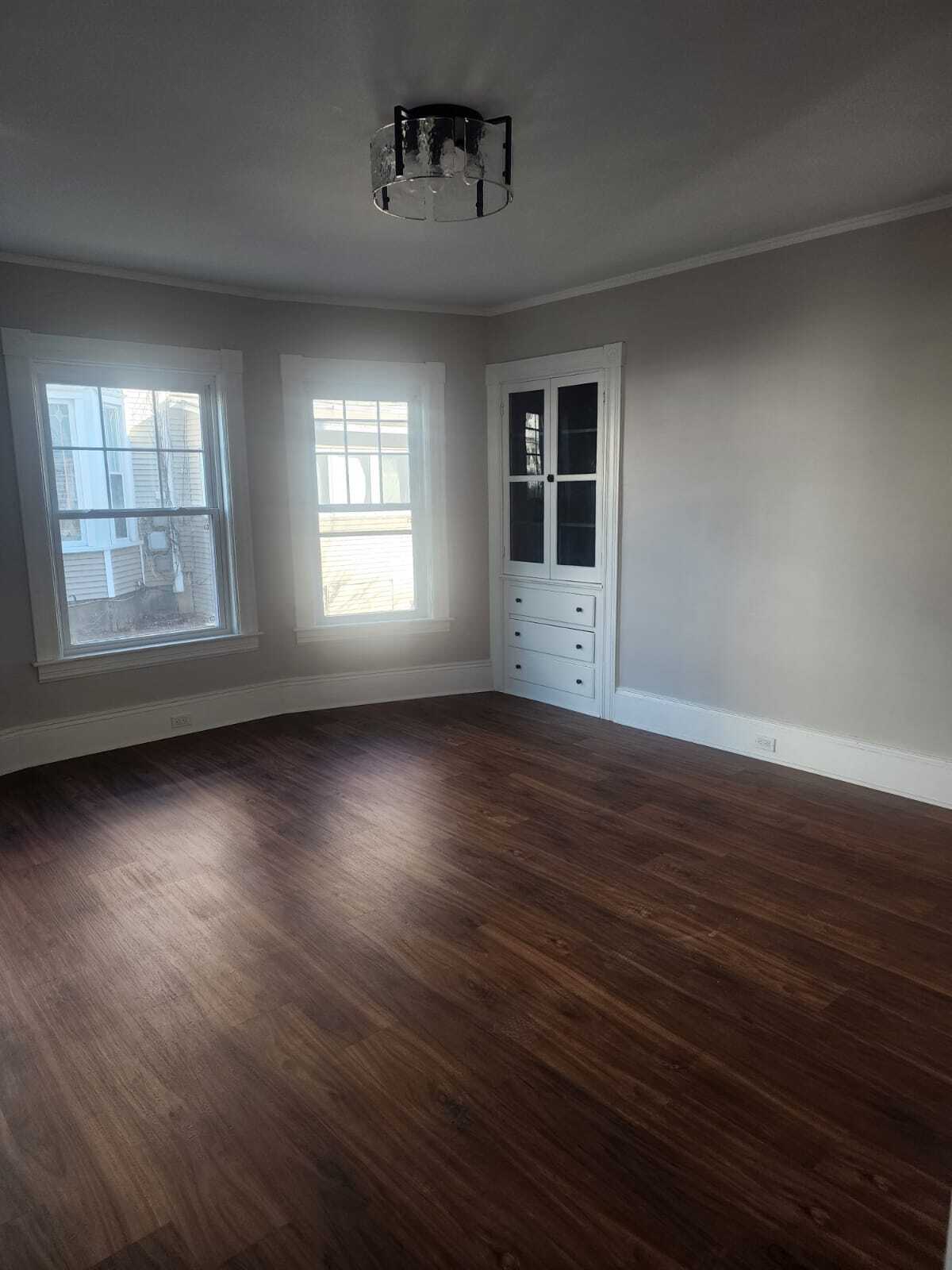 Building Photo - 135 Myrtle St