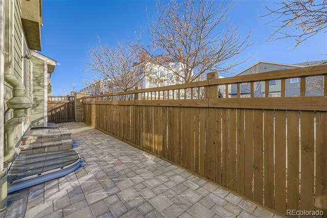 Building Photo - 539 S Upham St