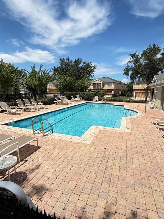Building Photo - 3913 PEMBERLY