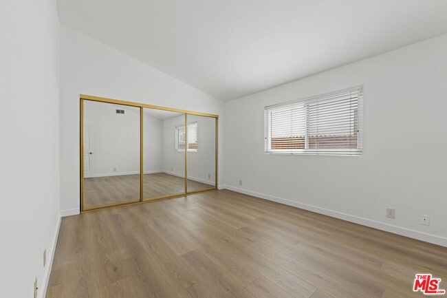 Building Photo - 1711 Goodman Ave