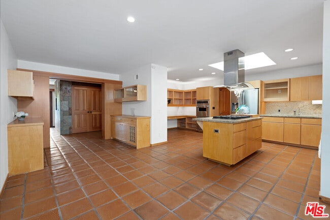 Building Photo - 5942 Paseo Cyn Dr