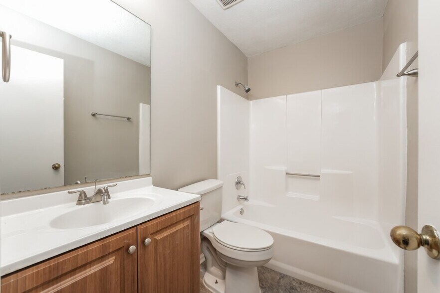 Building Photo - 1073 Cherokee Heights