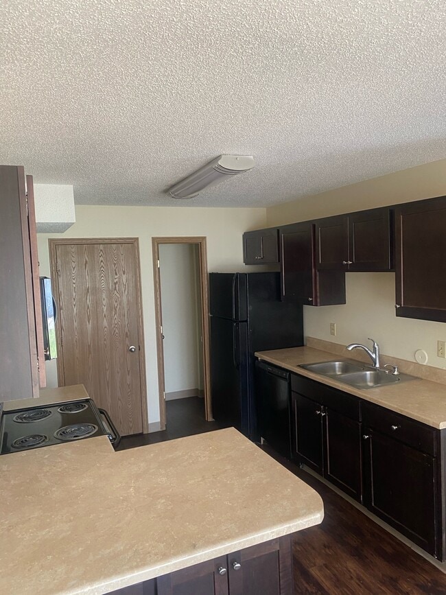 Building Photo - 4310 Maricopa Dr