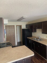 Building Photo - 4310 Maricopa Dr