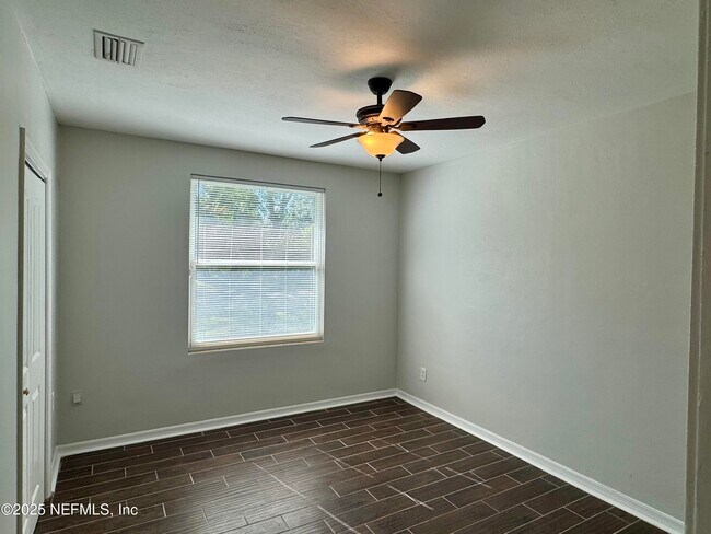 Building Photo - 4779 Shirley Ave