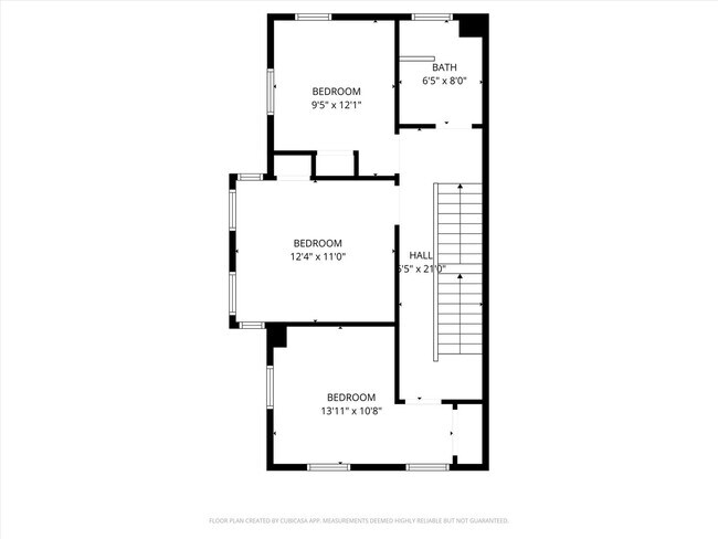 Building Photo - Charming Updated 4B/2.5B Home with Fenced Yard & Parking Included