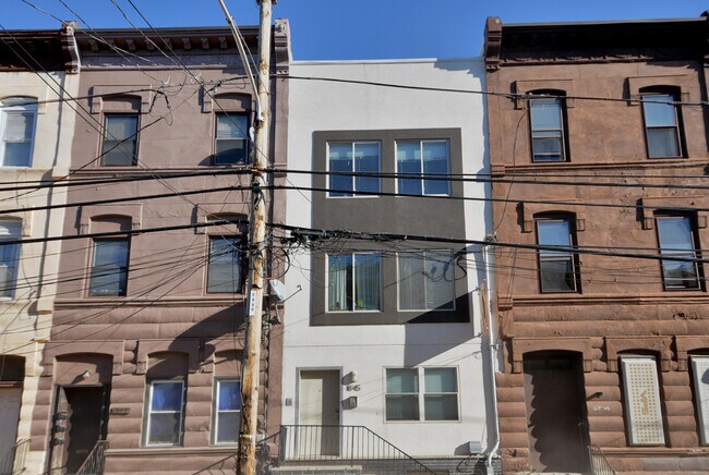 Building Photo - 1845 N 17th St