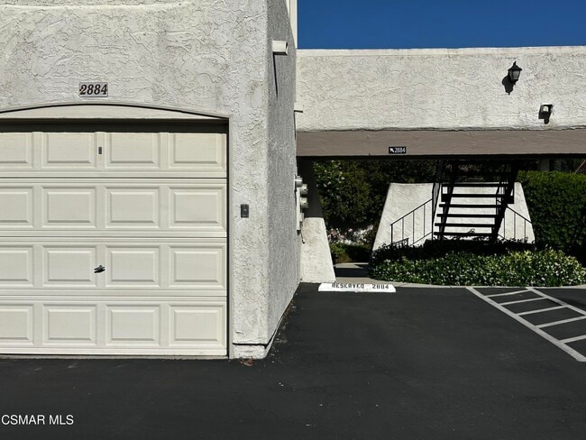 Building Photo - 2448 Instone Ct