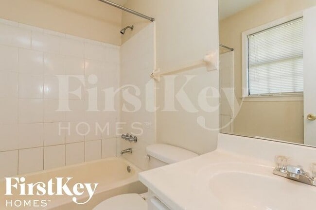 Building Photo - 6350 N Fawn Hollow Cir