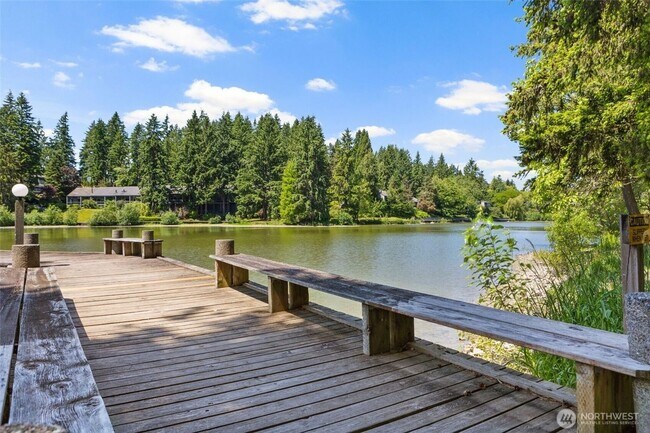 Building Photo - Resort Living at home!