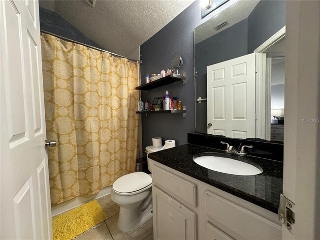 Building Photo - 2112 Jessa Dr