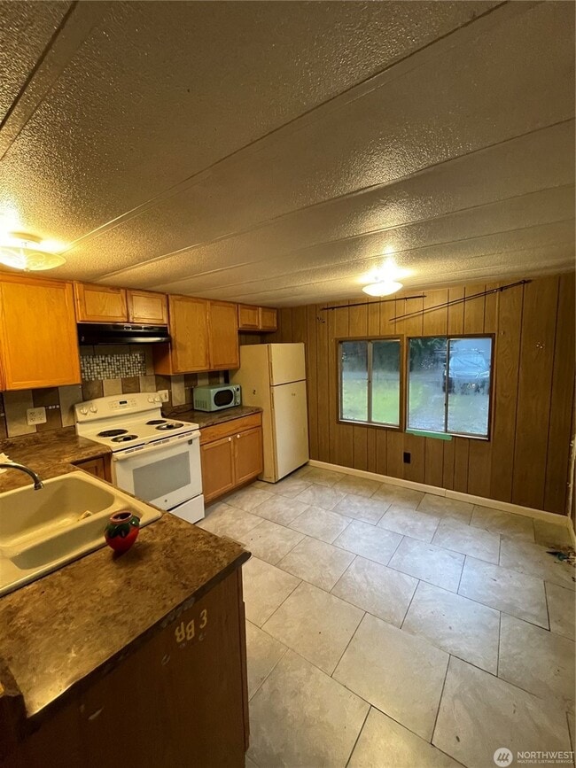 Building Photo - 8540 Juniper Pl