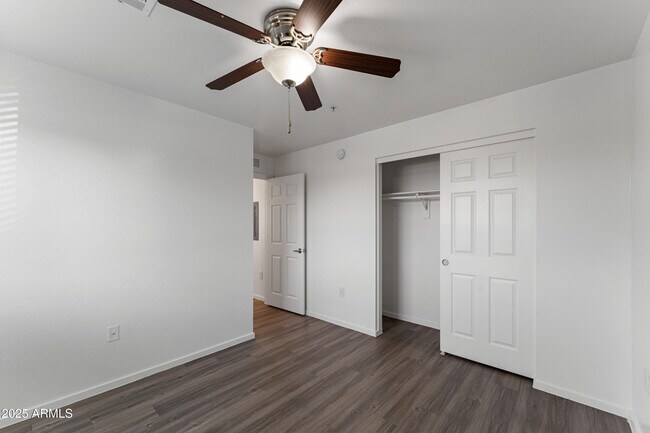 Building Photo - 3065 N 67th Ave