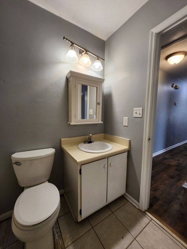 Building Photo - Remodeled 2 bedroom duplex with all wood floors for rent May 6, 2026 for $1350 per month