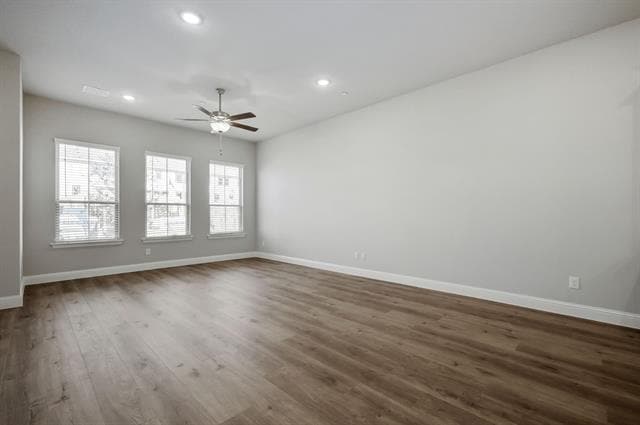 Building Photo - 325 Colusa Dr