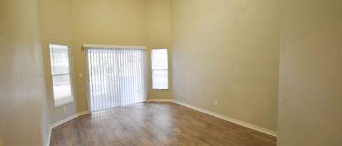 Building Photo - 2216 Kenwick Dr