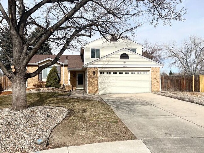 Building Photo - Beautifully Updated Modern Farmhouse 3 bed...
