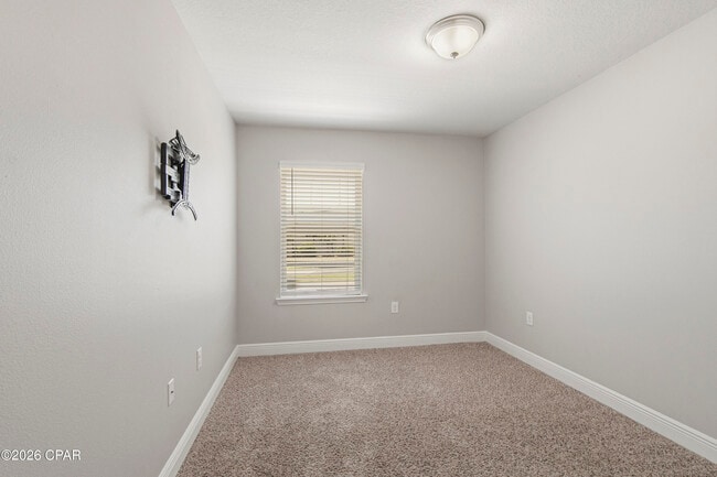 Building Photo - 7450 Shadow Lake Dr