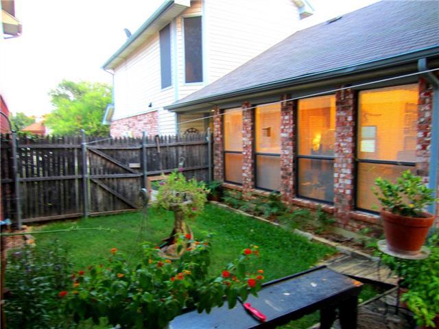 Building Photo - 940 Sylvan Creek Dr