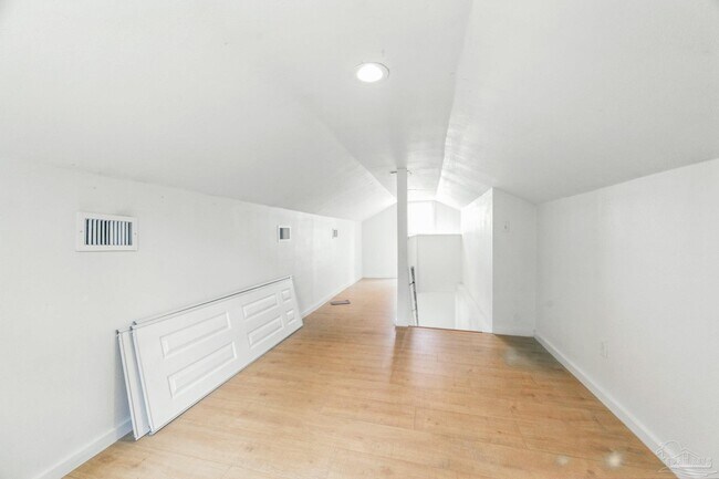 Building Photo - 61 E Ensley St