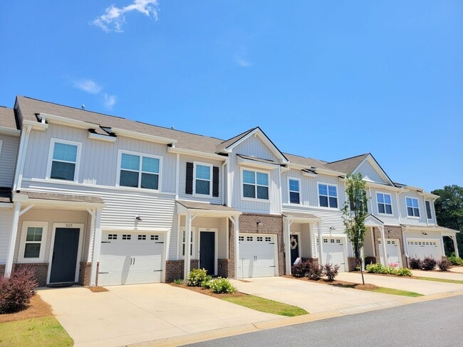 Building Photo - 327 Hollenbeck Pl