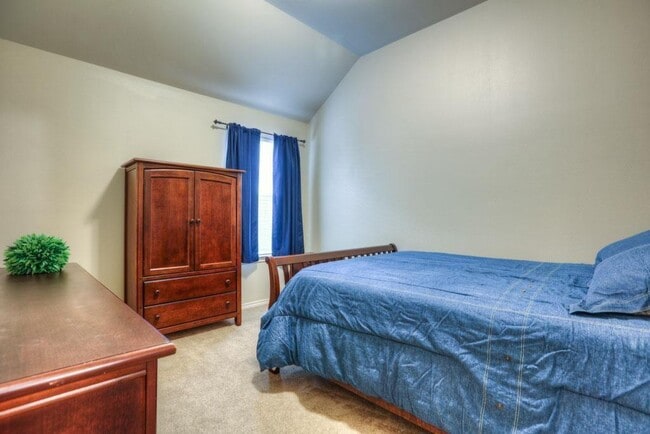 Building Photo - 27535 Gatlin Ln
