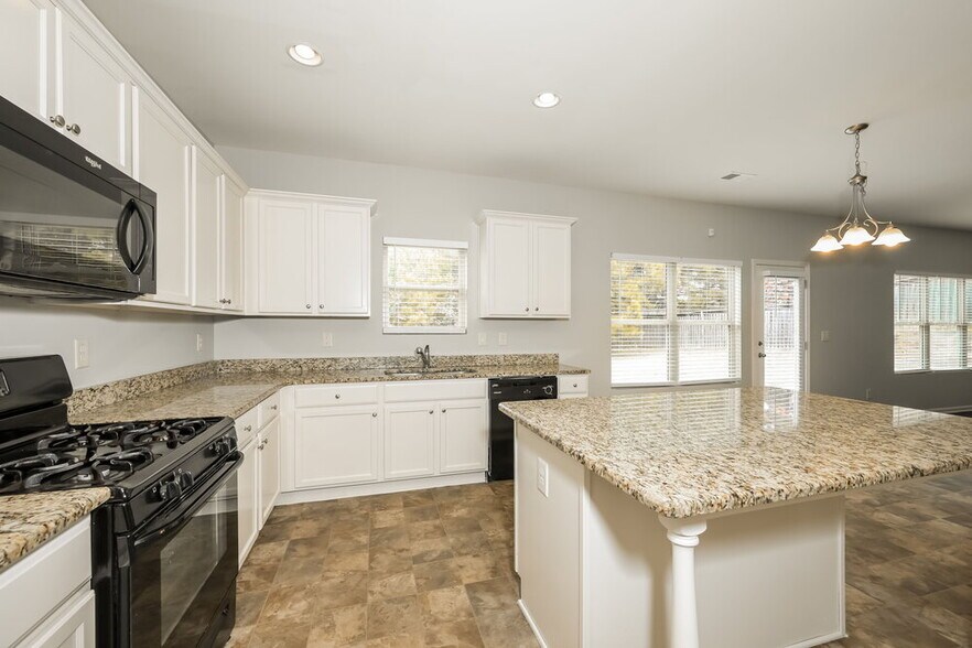 Building Photo - 3578 Rock Elm Ct