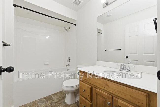 Building Photo - 8212 N Cedar Springs Rd