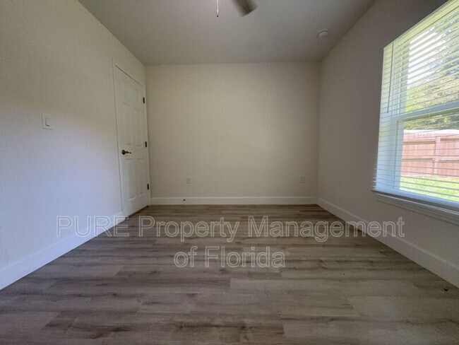 Building Photo - 11165 NW 7th St