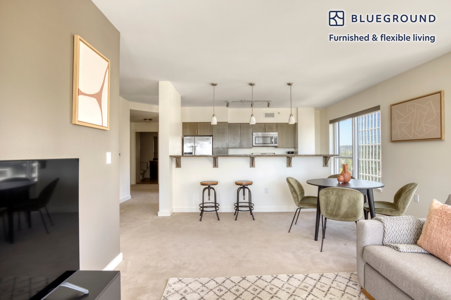 Building Photo - 10301 NE 10th St