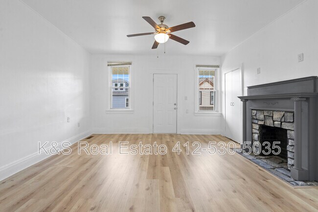Building Photo - 2721 Berg St