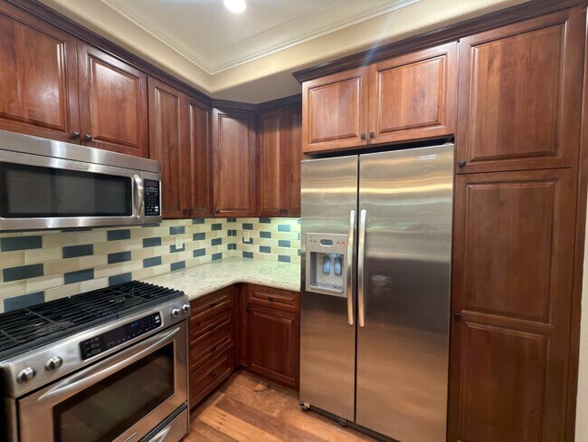 Building Photo - Modern 2BR/2BA Condo in Willow Glen Place Near Downtown San Jose. 2 Secured Parking Spots. Underg...
