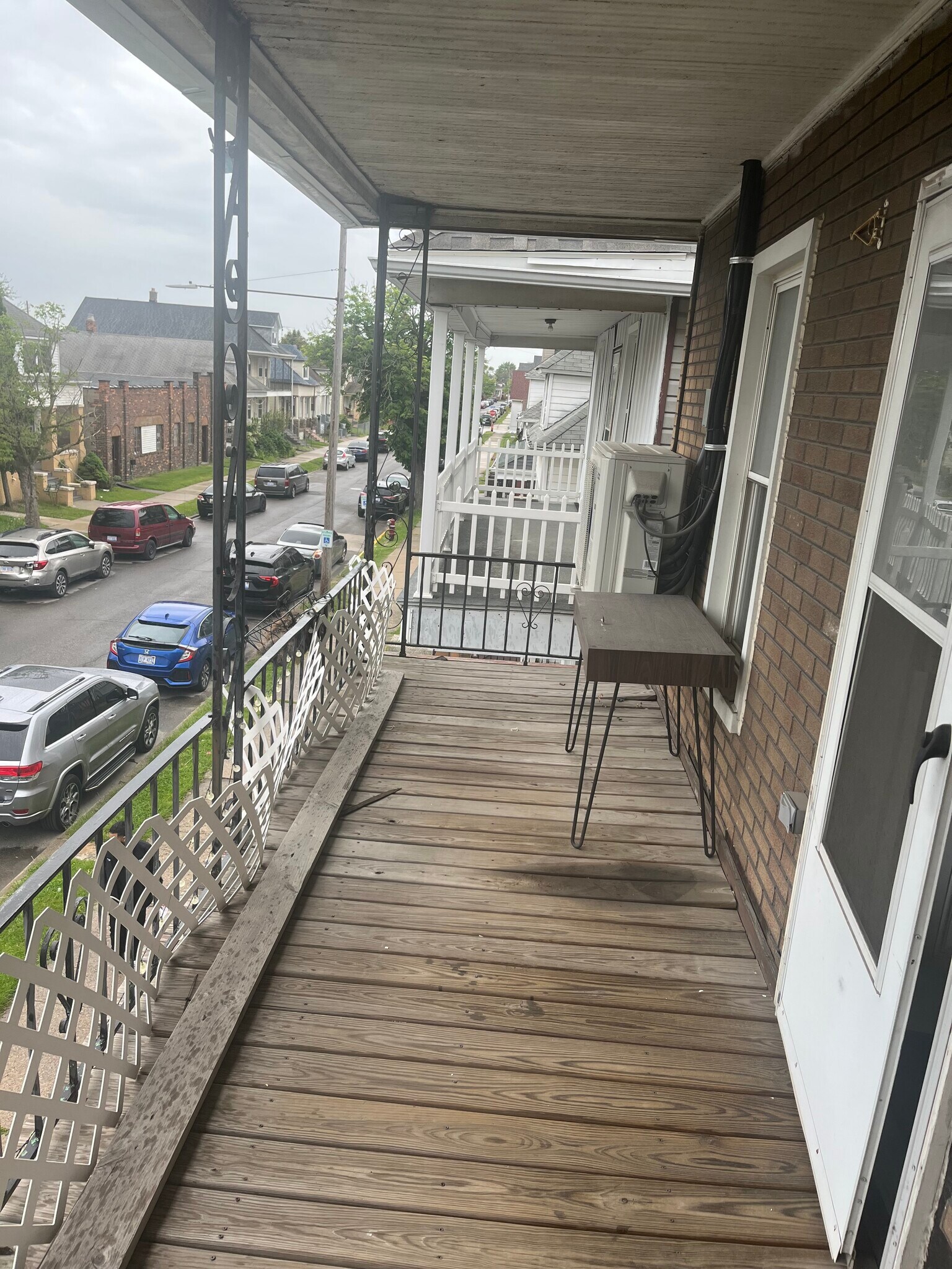 Building Photo - 2685 Botsford St