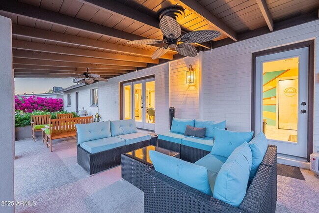 Building Photo - 8263 E Cypress St