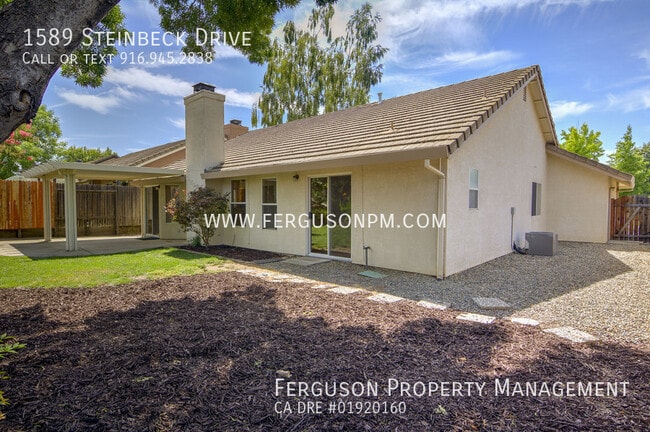 Building Photo - 1589 Steinbeck Dr