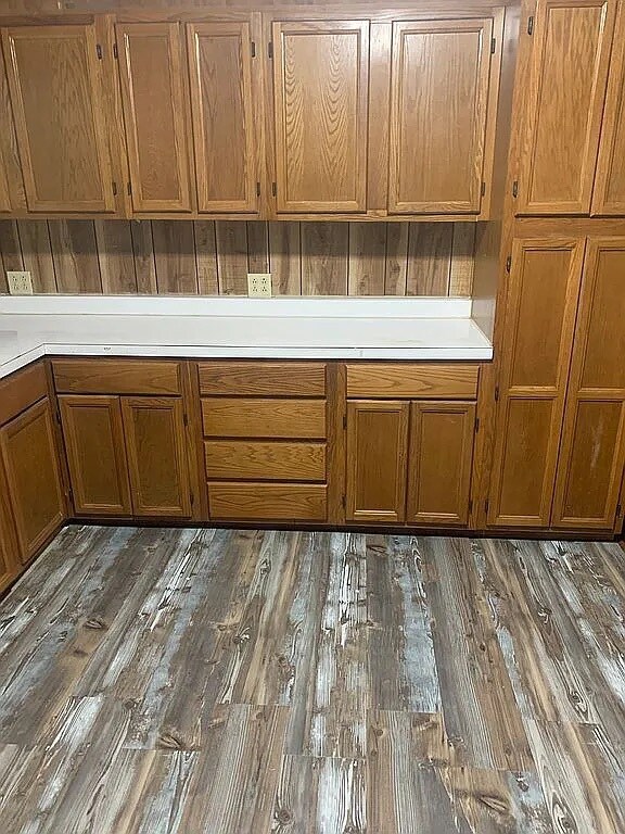 Building Photo - 2230 S 6th St