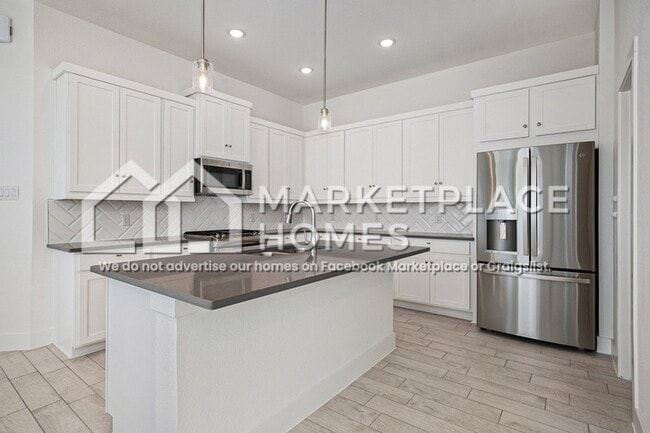 Building Photo - 406 Park Hill Ct
