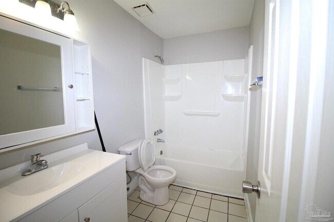 Building Photo - 907 N 77th Ave
