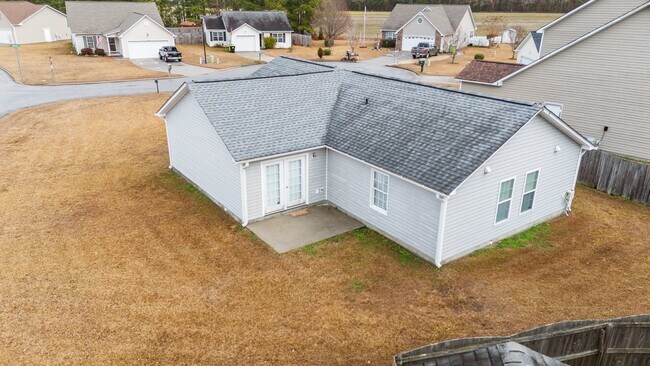 Building Photo - 100 Sumatra Ct